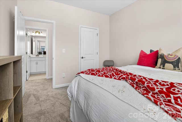7135 Millie Fae Alley, Charlotte, NC 28269