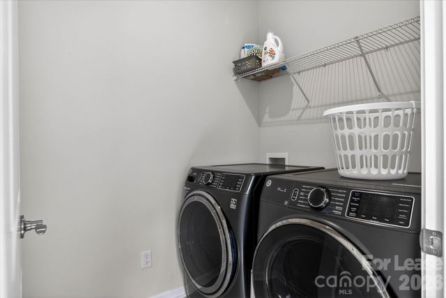 7135 Millie Fae Alley, Charlotte, NC 28269