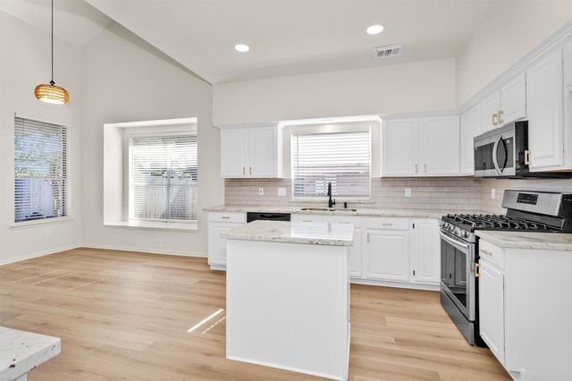 9718 Big Willow Lane, Houston, TX 77064