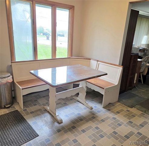 5255 Big Tree Road, Orchard Park, NY 14127
