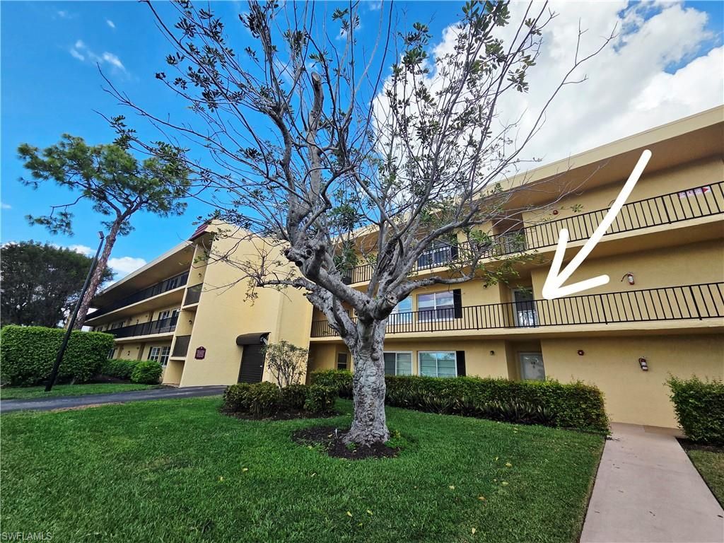 1086 Forest Lakes DR 9207, NAPLES, FL 34105 — photo 2