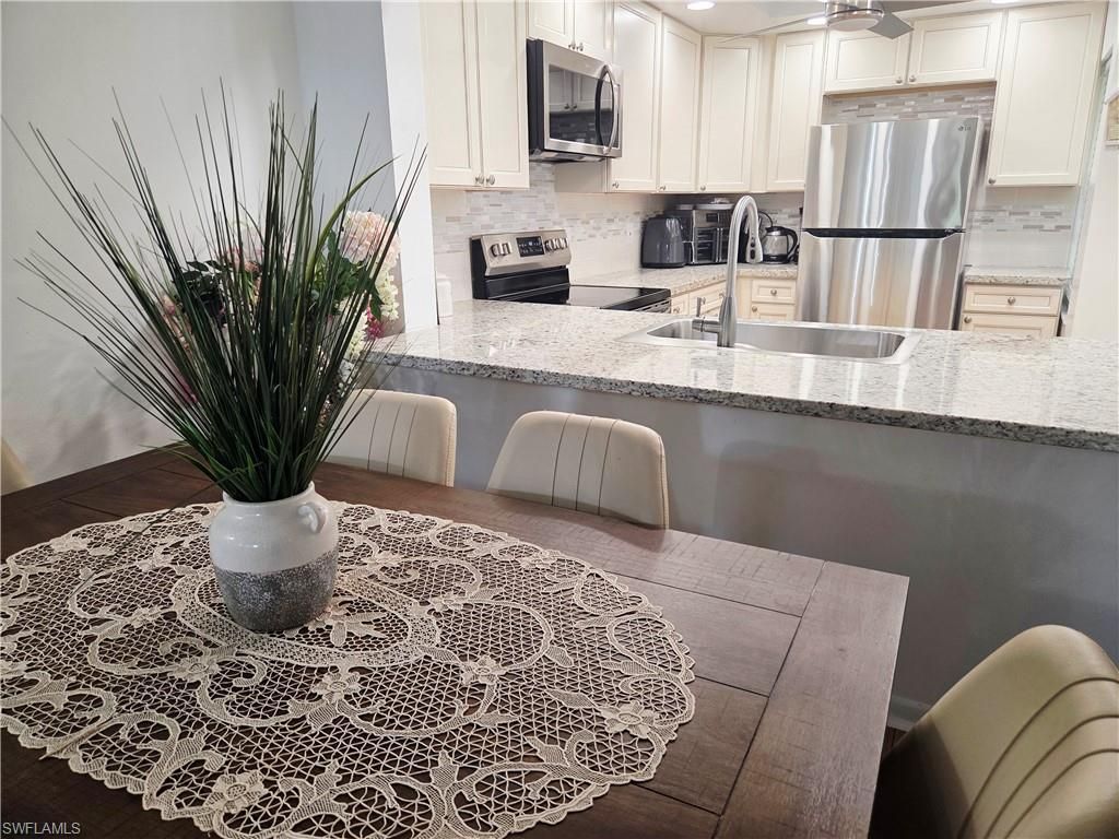 1086 Forest Lakes DR 9207, NAPLES, FL 34105 — photo 4