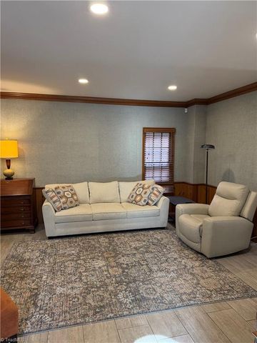6029 Rittenhouse Road, Winston-salem, NC 27104