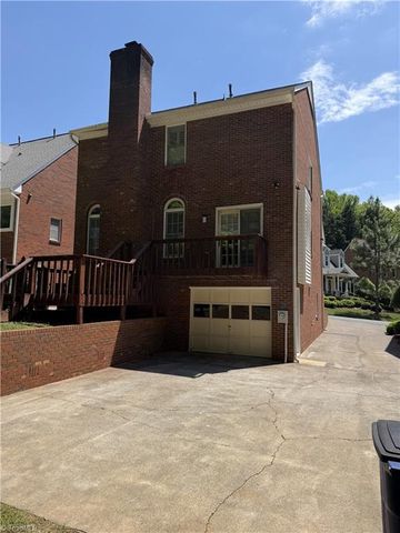 6029 Rittenhouse Road, Winston-salem, NC 27104