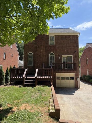 6029 Rittenhouse Road, Winston-salem, NC 27104