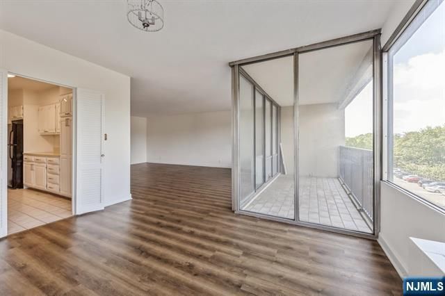 6 Horizon Road 310, Fort Lee, NJ 07024