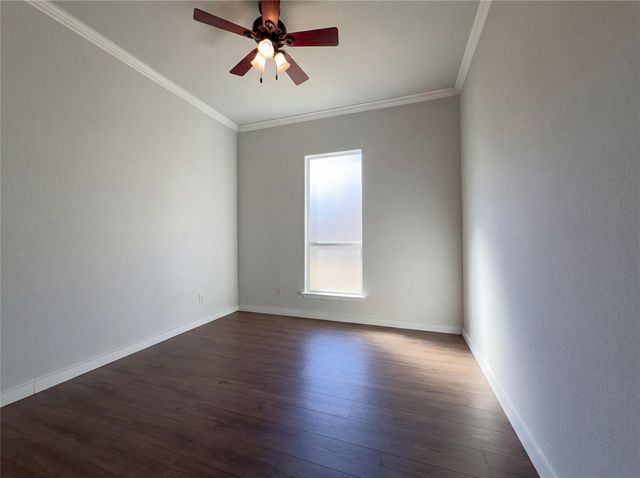 802 San Jacinto Circle, Baytown, TX 77521