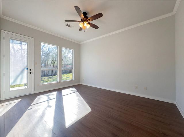 802 San Jacinto Circle, Baytown, TX 77521