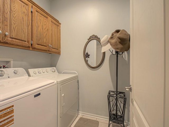 4301 S Atherton Court, Independence, MO 64055