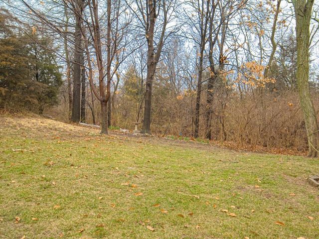 4301 S Atherton Court, Independence, MO 64055