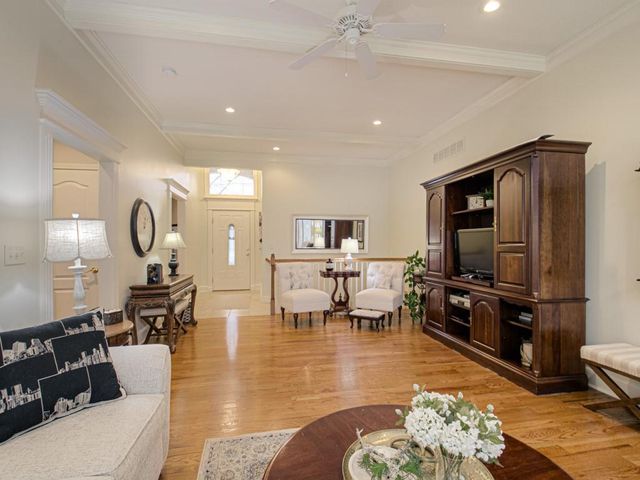 4301 S Atherton Court, Independence, MO 64055