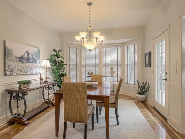 4301 S Atherton Court, Independence, MO 64055