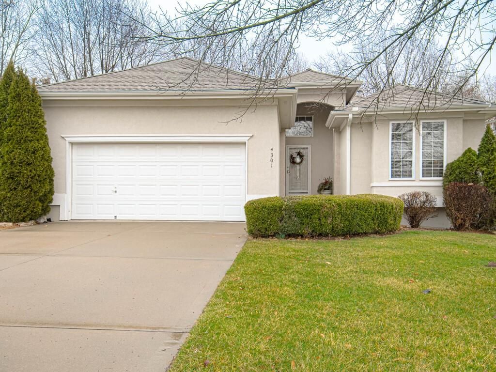 4301 S Atherton Court, Independence, MO 64055