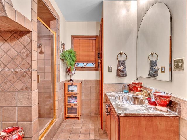 5310 SW 109th Avenue, Davie, FL 33328