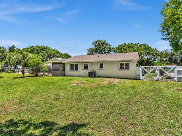 5310 SW 109th Avenue, Davie, FL 33328