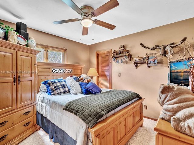 5310 SW 109th Avenue, Davie, FL 33328