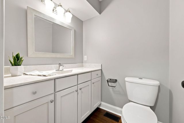 240 Jay Street, Chapel Hill, NC 27516