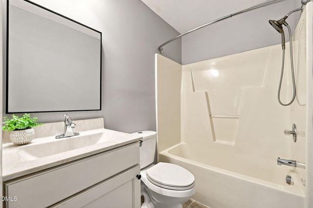240 Jay Street, Chapel Hill, NC 27516