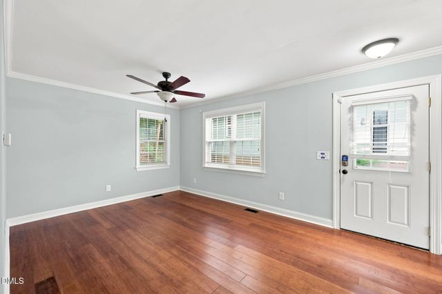 240 Jay Street, Chapel Hill, NC 27516