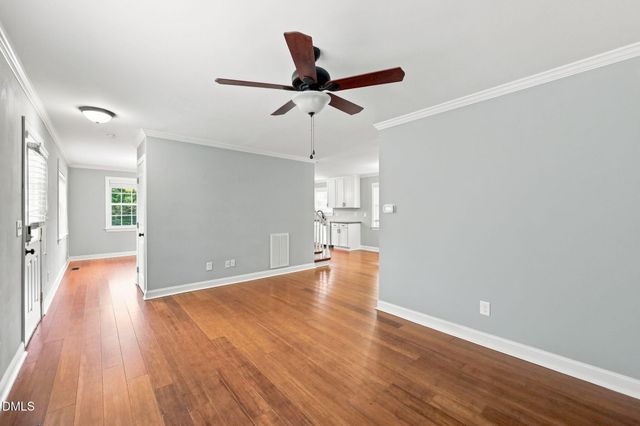 240 Jay Street, Chapel Hill, NC 27516