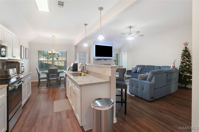 202 Dawson's Mill Way, Prattville, AL 36067