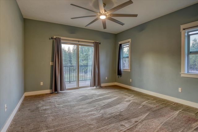 32103 N Perry Rd, Deer Park, WA 99006