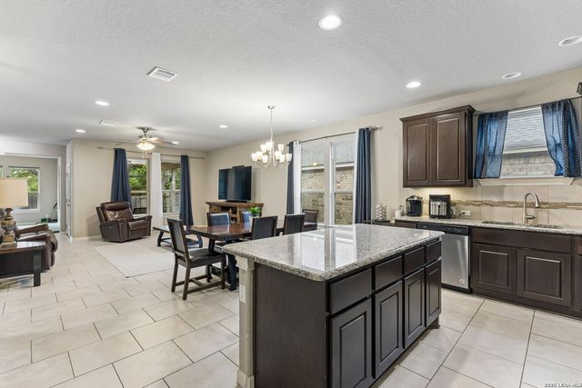 25752 Two Springs, San Antonio, TX 78255