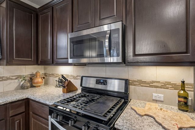 25752 Two Springs, San Antonio, TX 78255