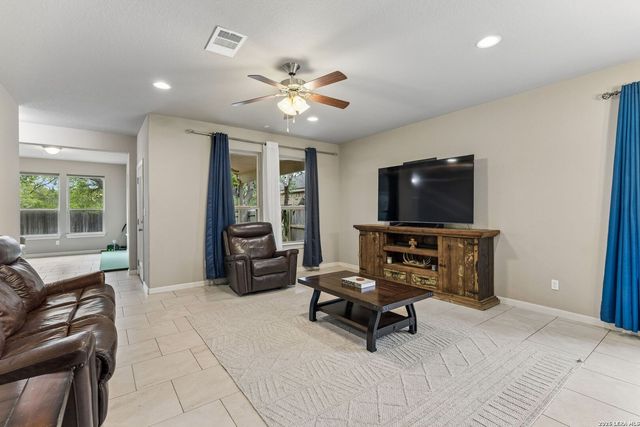 25752 Two Springs, San Antonio, TX 78255