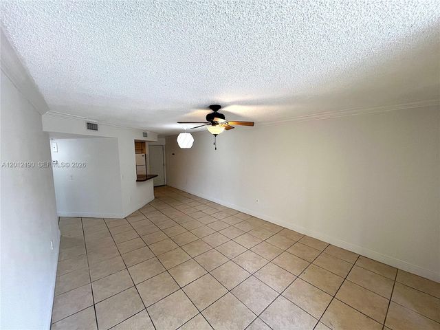 8373 Lake Dr 202, Doral, FL 33166