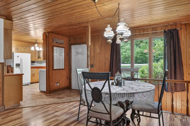 90 Owl Hollow Ln, Winchester, TN 37398
