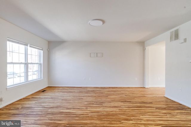 607 GOLD ST, Baltimore, MD 21217