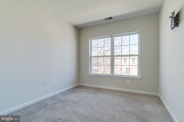 607 GOLD ST, Baltimore, MD 21217