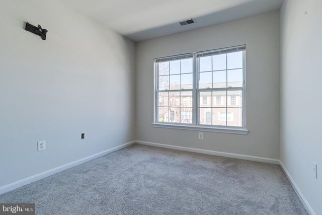 607 GOLD ST, Baltimore, MD 21217