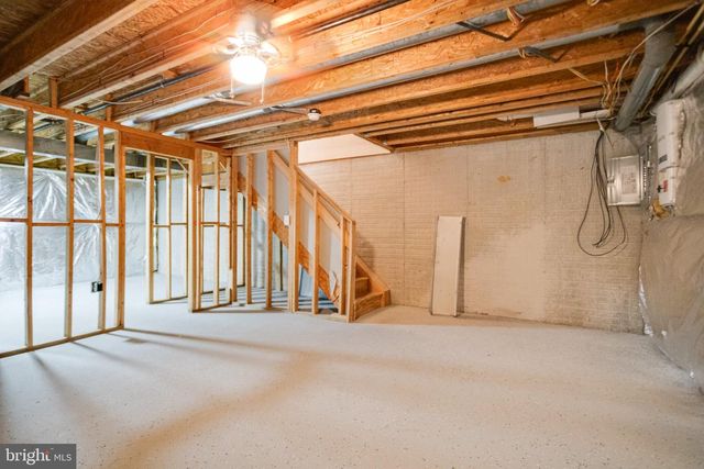 607 GOLD ST, Baltimore, MD 21217