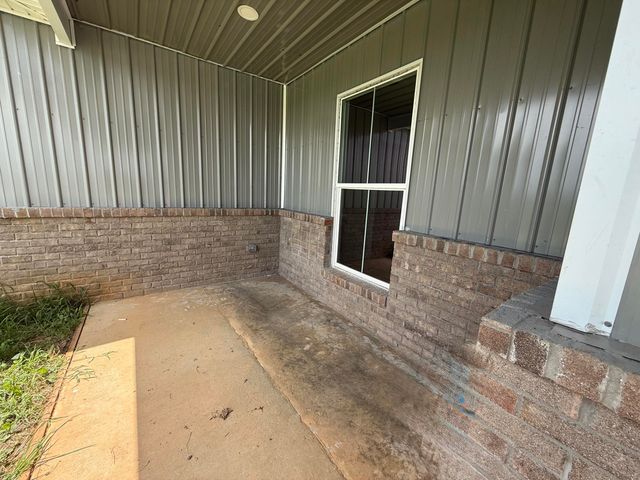 1615 White Road, Somerset, KY 42503