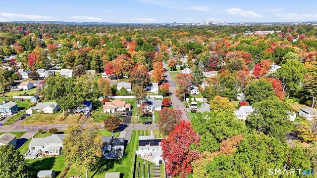 137 Dale Road, Wethersfield, CT 06109