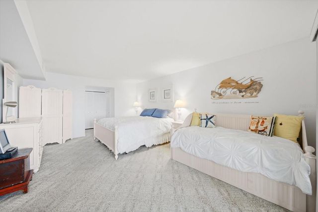 5108 BRITTANY DRIVE S 607, St Petersburg, FL 33715