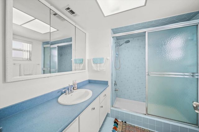 5108 BRITTANY DRIVE S 607, St Petersburg, FL 33715
