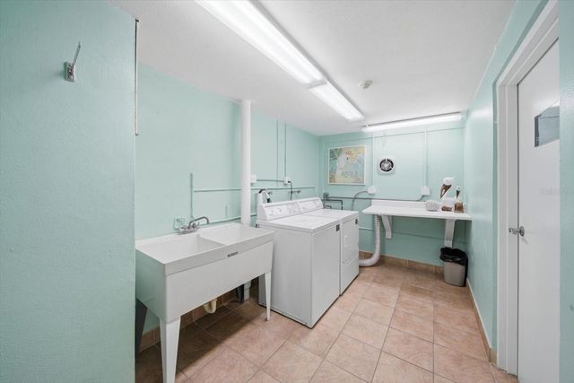 5108 BRITTANY DRIVE S 607, St Petersburg, FL 33715