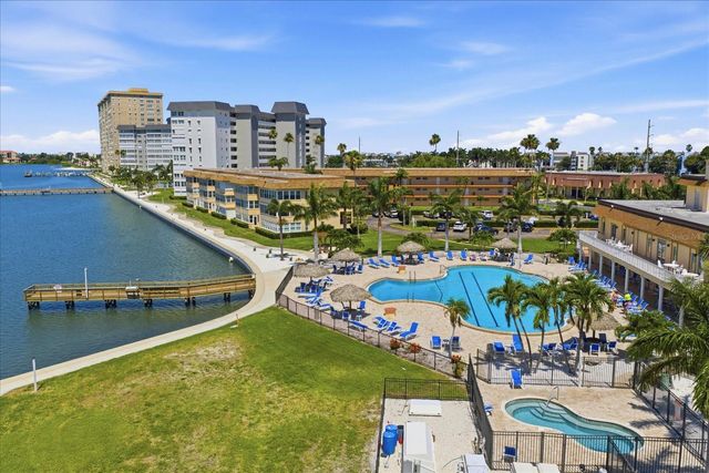 5108 BRITTANY DRIVE S 607, St Petersburg, FL 33715