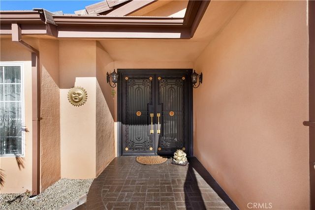 22329 Plummer St, Chatsworth, CA 91311