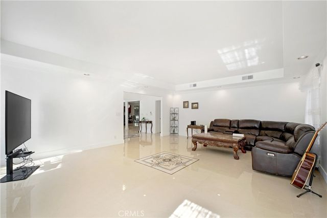 22329 Plummer St, Chatsworth, CA 91311