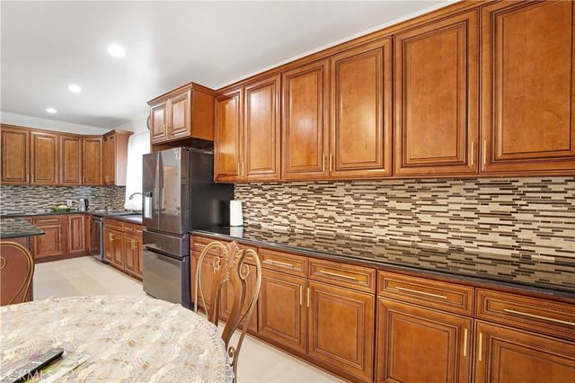 22329 Plummer St, Chatsworth, CA 91311