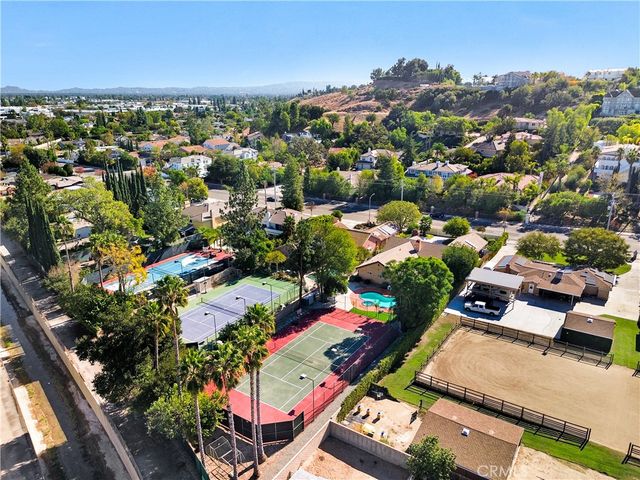 22329 Plummer St, Chatsworth, CA 91311