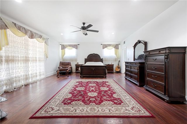 22329 Plummer St, Chatsworth, CA 91311