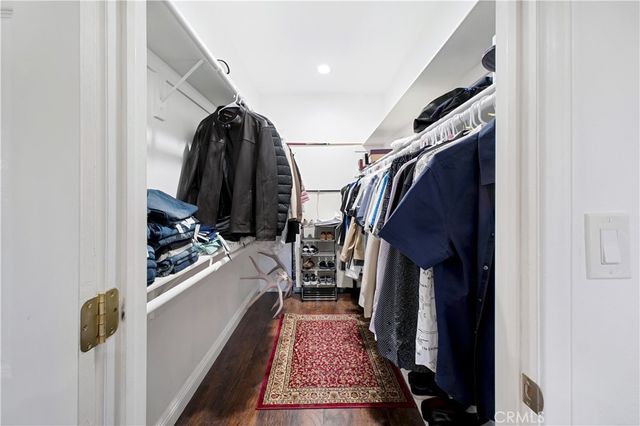 22329 Plummer St, Chatsworth, CA 91311