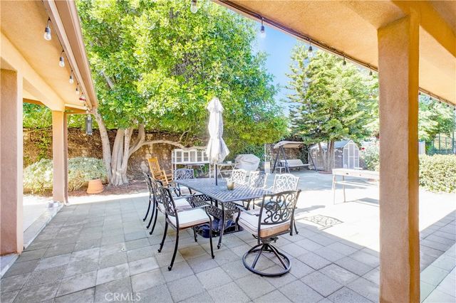 22329 Plummer St, Chatsworth, CA 91311