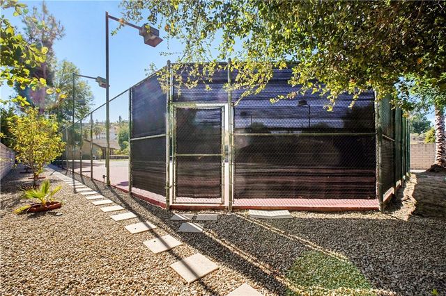 22329 Plummer St, Chatsworth, CA 91311