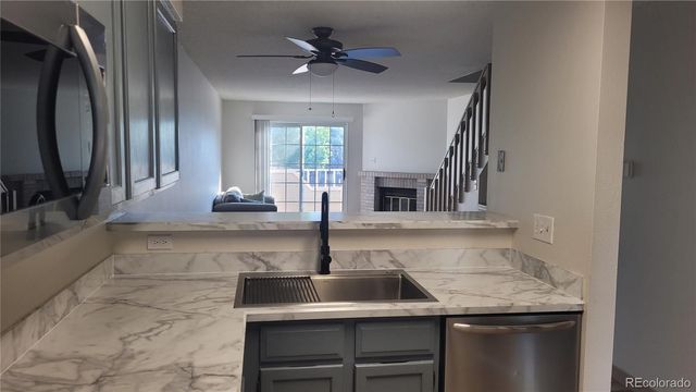 1818 S Quebec Way 5-7, Denver, CO 80231